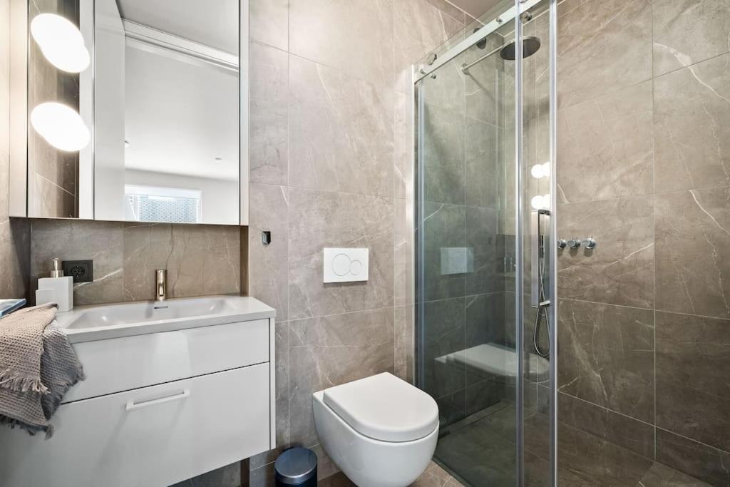 Private Lux 2Br & 2Ba City Center With Free Parking Reikiavik Exterior foto