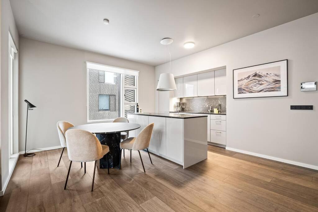 Private Lux 2Br & 2Ba City Center With Free Parking Reikiavik Exterior foto